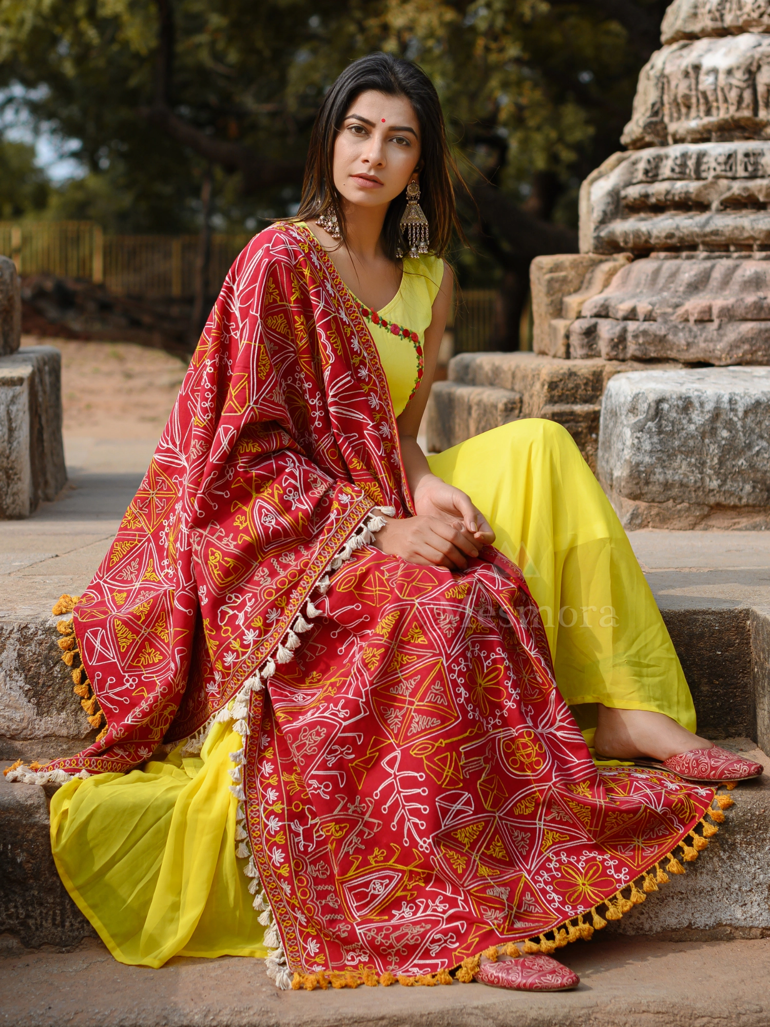 Red Tribal Motif Aari Embroidered Khadi Shawl/Dupatta With Lemon Cotton Lace