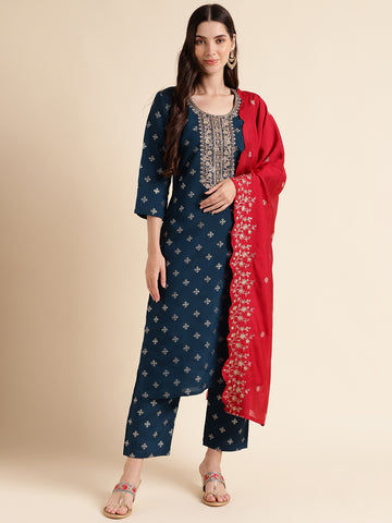 Blue Embroidered silk blend straight kurta with pant & dupatta