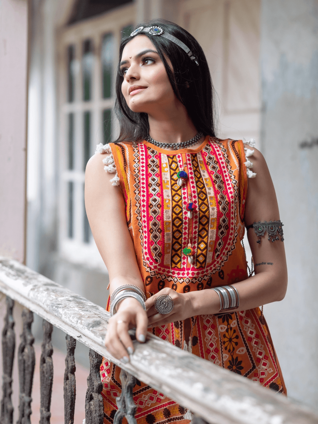 "Atrangicholiset, TraditionalKedia,Traditional wear,NavratriFashion,navratri wear, garba wear,FestiveOutfis,EthnicWear,Navratri Outfit,Garba Dress,Dress Garba,Dress Navatri,choli set,women wear,Garba Clothes "